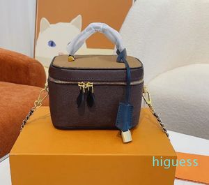 2024 Bolsas de maquillaje Bolsa de maquillaje Bolsa Mujeres Cosméticos Damas Monederos Patrón Flores marrones Color sólido Cuero Moda Todo fósforo Pequeño Fresco Diario