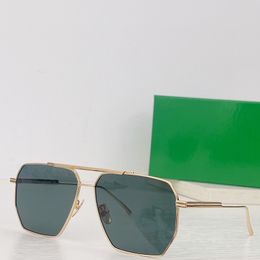 2024 May Custom Modable Luxury Trend of Sunglasses van merkontwerpers Sun Glasses Vintage Classic met boxreceptlens