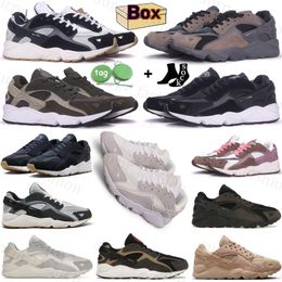 2024 Hommes Baskets basses Huarache Runner Light Smoke Grey Noir Medium Ash Anthracite Pure Platinum Brown Riz Rose Sésame Femmes Designer Chaussures de course avec boîte