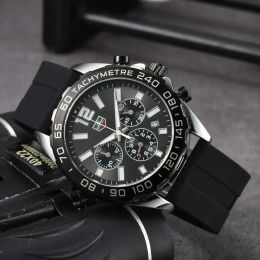 2024 Men de luxe Designer Quartz Tag Watch Mens Mens Auto 6 Hands Watches Wristwatch Tags Heure Watch Mens Ta009