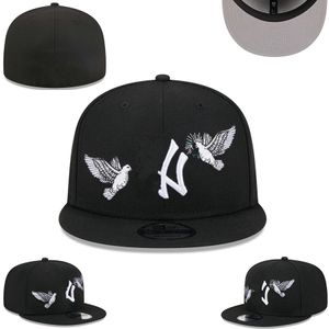 2024 Honkbal-hoeden voor heren Klassieke zwarte kleur Hiphop Atlanta Sport Volledig gesloten ontwerp duivenpetten Chapeau Stitch Heart alle team Love Hustle Flowers Ma16-11