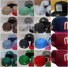 2024 Heren Groen Rood Roze Mexico Ingerichte Letter M Grijze Kleur Hip Hop Maat Hoeden Baseball Caps Volwassen Platte Piek voor Mannen Vrouwen Volledig Gesloten Hoed