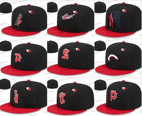 2024 CEOLS MENS'S Baseball Hat Fitted Gorras Bones Lettre P Caps fermés complets Classic Sports All Team Vintage New York Black Red Brim Heart ajusté Chapeaux en taille 7-taille 8