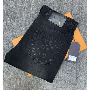 2024 Jeans masculin Pants décontractés de luxe Brand High Street Street Straight Mens Blue Jeans lavé Big Hole Biker Pantaler Black Pant 29-40 # 020