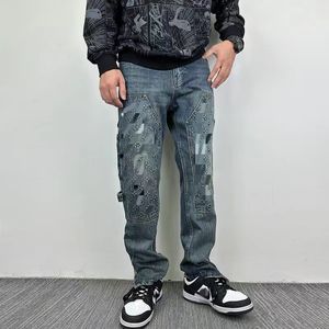 2024 Heren jeans ontwerper retro hiphop luxemerk grafische streetwear denim los rechte motorrijder casual lange mannen gescheurde jeans