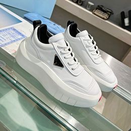 2024 Hombres zapatos Top Design Prax 01 Sneakers ReNylon Repised Nylon Mesh Brand Skateboard Walking Runner Outdoor Sports Eu38-45 IJI00003