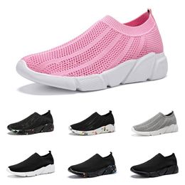 2024 Hommes Femmes Chaussures de sport Baskets Noir Blanc GRIS GAI Hommes Femmes Sports de plein air Running Trainers6541