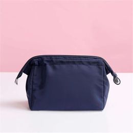 2024 Mannen Vrouwen Cosmetische Tassen Effen Kleur Katoen Klassieke Businness Casual Cases badgirlbags 008