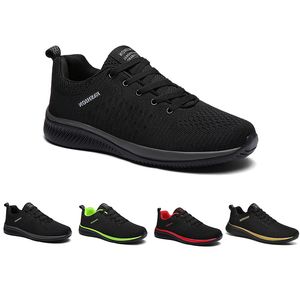 2024 hommes Femmes Chaussures de course Sneakers respirants pour hommes