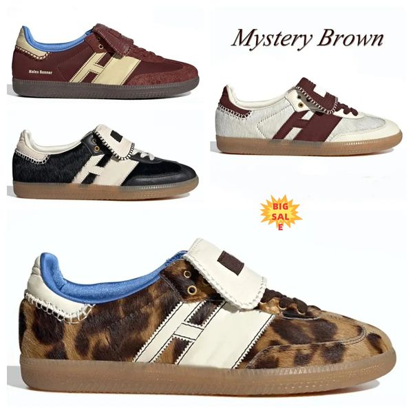 2024 Hombres y mujeres espesas de leopardo Milk White White Dark Brown Sports Zapatos informales Zapatos de tablero