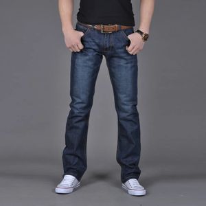 2024 Mens denim broek Koreaanse mode gewassen baggy jeans streetwear broek man mannelijke retro solide casual lang 240415