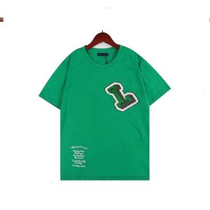 2024 Hommes Designers T-shirt Homme Femme Blanc, Noir, T-shirt vert avec lettre de flocage Imprimer Manches courtes Chemises d'été Hommes Tees lâches Taille asiatique S-XXL