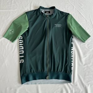 2024 MENS GRADIENT MESH FAST Cycling Jersey Shorthirt Short Sleeve met Italië MITI Power Band Summer 240510