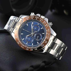 2024 MENS Hot Sell Mens Steel Band Labor Labor Watch Quartz Multi fonctionnelle Watch