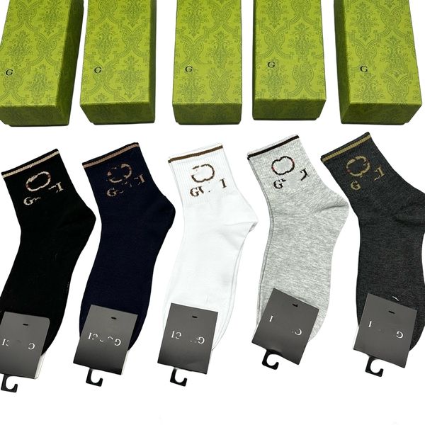 2024 chaussettes pour hommes tube haut brodé classique un coton de style parisien automne et hiver bas de serviette hommes femmes bas de skateboard