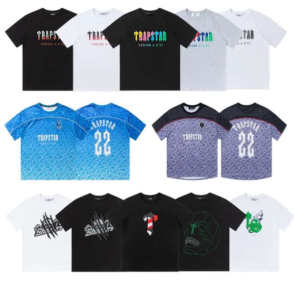 2024 Mens T Trapstar Camisa Camisas de diseño Imprimir Carta Blanco y negro Gris Color del arco iris Verano Deportes Moda Top Manga corta gik668