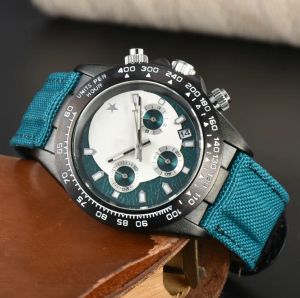 2024 Herenhorloge designer horloges hoge kwaliteit quartz uurwerk Saffier Waterdichte Sport montre luxe horloges voor mannen gift