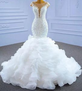 2024 Vestido de novia de sirena con cuentas modestas Bordado Lentejuelas Perlas Tren de barrido Vestidos de novia de organza Vestidos formales De Noiva