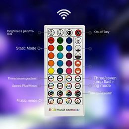 2024 Musique 44 touches RVB Contrôleur LED Bluetooth compatible IR Remote DC5V 12V 24V 5050 3528 LED STRIP LUMIN