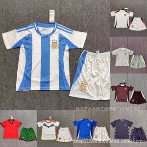 2024 équipe nationale Brésil France Portugal Angleterre Italie Allemagne Belgique maillot de football domicile et extérieur vêtements pour enfants