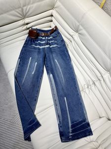 2024 Marineblauw Gratis Verzending Rechte Losse Print Dames Jeans Designer Met Riem Dames Denim Broek 32110