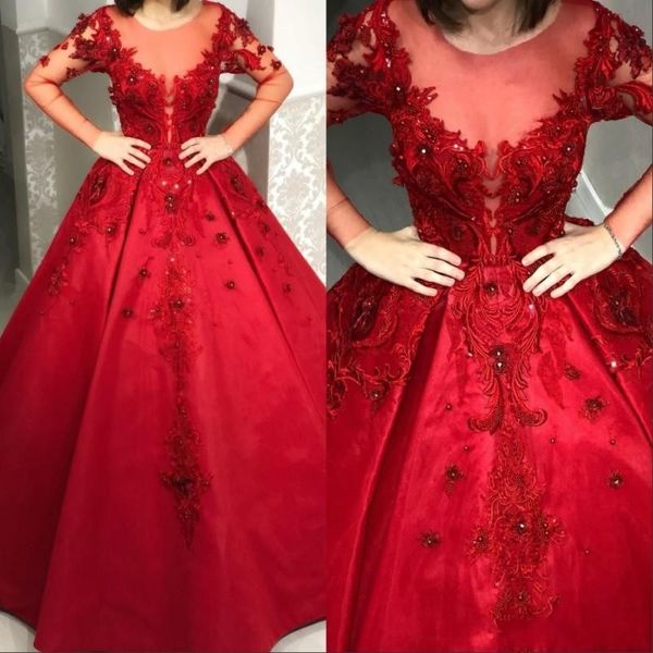 2024 Nouvelle robe de bal rouge foncé arabe Quinceanera robes en dentelle de cou transpare