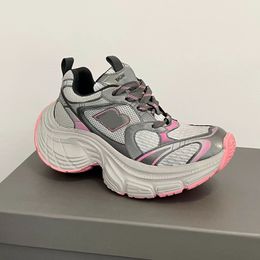 2024 Nueva llegada Triple S Zapatos casuales 10XL Zapatillas de deporte Diseñador para mujer Moda para hombre Tendencia Respiración Plataformas de ojales Parejas Zapatillas de deporte