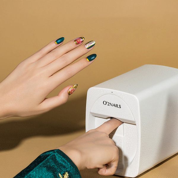 Novedad de 2024, venta al por mayor, impresora de uñas o2-nail-printer para máquina de uñas de plástico, pulidora gratis