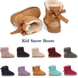 2024 Nouvelles bottes enfants Australie Snow Boot Designer Enfants Chaussures Hiver Classique UGGsity Ultra Mini Botton Bébé Garçons Filles Bottines Kid Fourrure Daim DF569