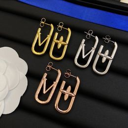 2024 nuevos pendientes de diseñador de marca pendientes de oro rosa de plata de oro de 18k para mujeres de moda pendiente de regalo de joyería de lujo