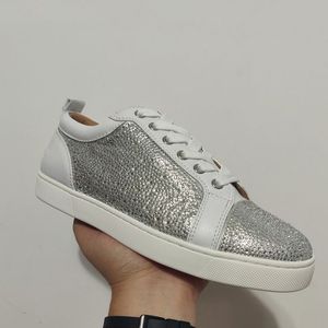 2024 Nuevo zapato casual Red Bottoms Sneaker Hombres Mujeres Mocasín Corredor Caminar Diseñador de lujo Al aire libre Negro Blanco Zapato de bajo rendimiento Zapato de tenis de calidad superior Entrenador de cuero con caja