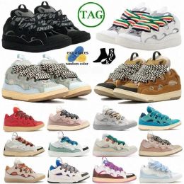 2024 nuevos zapatos casuales diseñador de lujo Lavines Fashion Fashion Bords Sneakers Pares Men Mujeres con cordones extraordinarios de piel de ternera zapatillas de goma