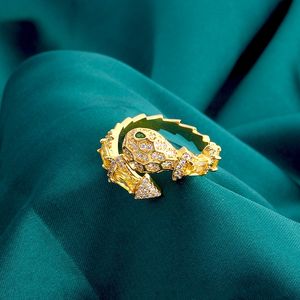 2024 Nieuwe Klassieke Stijlen Ring Open Serpentine Viper Unisex Mode Meisjesring Niet Aantasting Niet Vervagen Niet Allergisch Verloving Valentijnsdag Cadeau