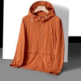 2024 nouveau manteau hommes extérieur à capuche Protection solaire manteau pêche Protection solaire vêtements Protection UV peau vêtements Ultra mince sensation de glace respirant