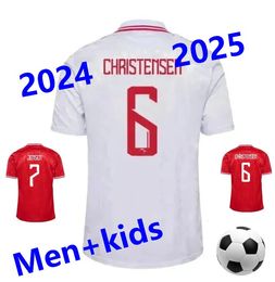 2024 Nueva camiseta de fútbol danesa 24 25 Campeonato de Europa Christensen ERIKSEN INICIO KJAER SKOV OLSEN Conjunto completo de uniforme masculino rojo local y blanco visitante