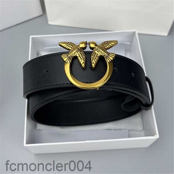 2024 Nouveau designer ceinture marque hommes 4,0 cm femmes 3,0 cm boucle d'hirondelle classique en cuir véritable tendance mode loisirs oiseau peau de vache boîte-cadeau en gros 5JB5