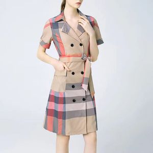 2024 Nieuwe ontwerper Casual mode Geroolde shirt rok rok met korte mouwen geborduurde jurk Aziatische maat s-2xl