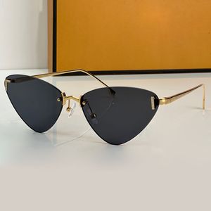 2024 Nieuwe Designer Fashion Cat Oogkleur Veranderende zonnebril voor vrouwelijke luxe buiteninzonsen voor mannen Hoge kwaliteit UV400 Resistent zonnebrillen FE4086
