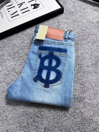 2024 nuovi jeans firmati jeans a matita blu dal design semplice in tinta unita jeans da uomo di marca di lusso di alta qualità