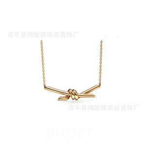 2024 Nieuwe designer sieraden Tiffanyjewelry ketting mode mode hoogwaardige ketting dames ketting zilvergolden knoop knoop ketting met diamanten bezaaid 687