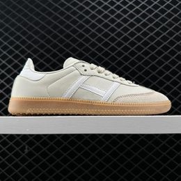 2024 Nouvelles chaussures de créateurs Chaussures décontractées pour hommes et femmes Galles Bona Black White Gum Grey Grey pour femmes et femmes Casual Shoes Outdoor Sneakers