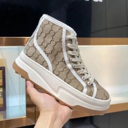 2024 Nieuwe designer schoenen Women Casual Shoes 1977 Print Sneakers High Top Letter Sneakers Classic Gedrukte canvas schoenen tennisschoenen luxe stof platform schoenen