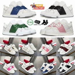 2024 Nouveau créateur Femmes Style Chaussures décontractées Cuir Plaque de mode Chaussures Confort Tendance Blanc Blanc Black Coue en cuir Men Sneakers 36-44