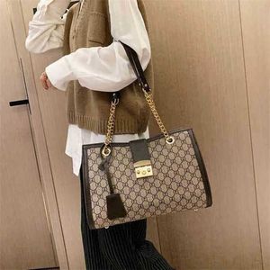 2024 Nieuwe Designer Dames Crossbody Schoudertextuur Backpack Stijl Hand Grote capaciteit Armpit Bag