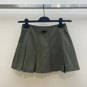 Mini jupes plissées assorties pour femmes, nouvelle mode, taille haute, douce fille, Style Preppy, tendance printemps été 2024