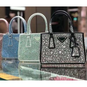 2024 Nouveaux sacs de mode Tote Designer Fashion Sac à main pour femme sac à main nouveaux sacs de diamants sacs d'épalsine croix de carrosserie