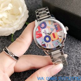 Livraison gratuite 2024 nouvelle marque de mode montres filles montre de luxe papillon style étoile bracelet en acier en métal montre-bracelet à quartz en gros