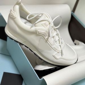 2024 Nieuwe modeontwerper Hoge kwaliteit Witte casual schoenen voor mannen en vrouwen veter ventilatie Comfort Anti Slip All-match sportschoenen DD0415P 38-44 16