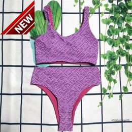 2024 Nieuwe modeontwerper Sexy bikini sets goedkope dames skims bodysuit mesh breathabke meisjes twee één stuk zwempak vakantie strand badpak fenndi stijl