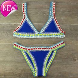 2024 Nieuwe modeontwerper Sexy bikini sets goedkope dames hand gehaakt gebreide patchwork zwempak vrouwen strand vakantie halter top maillot biquini badpakken pakken